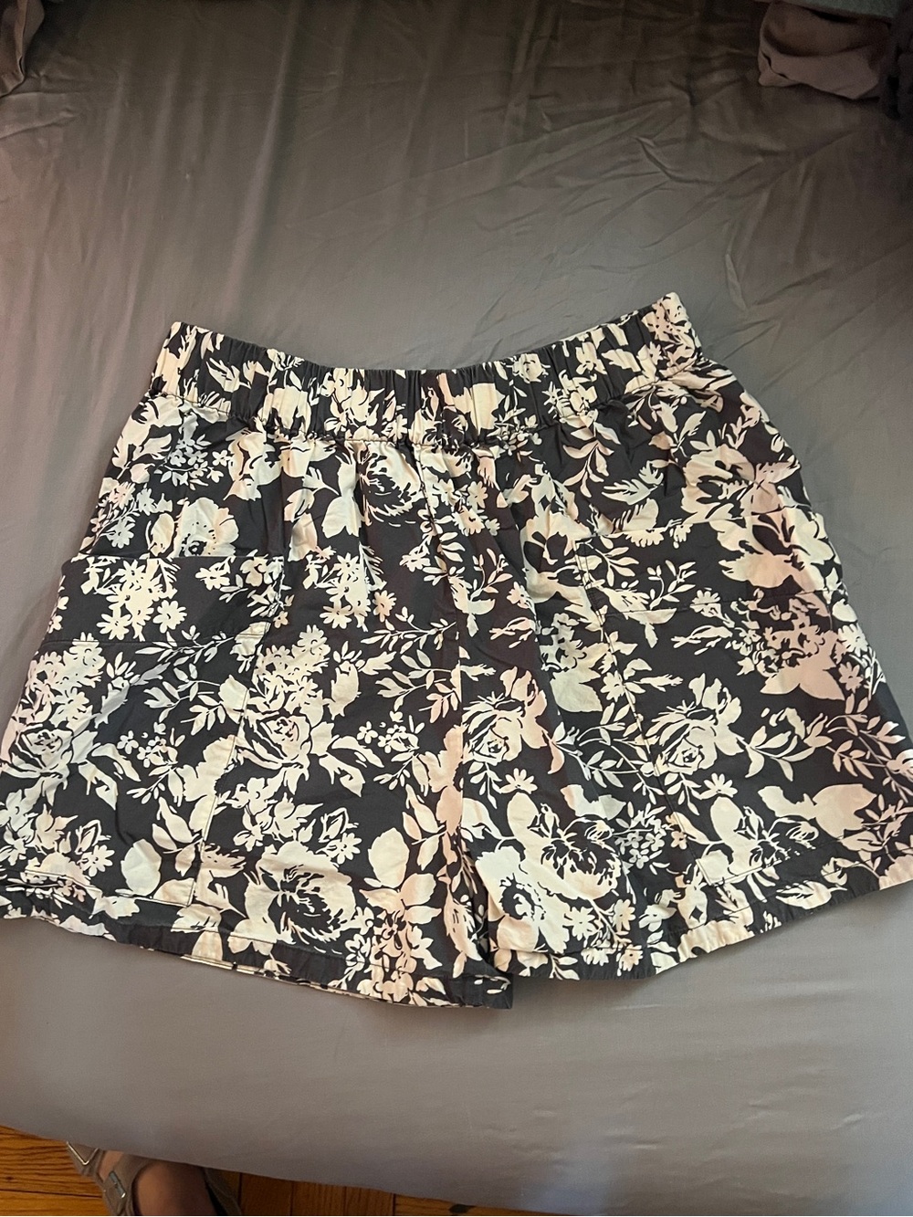 Uniqlo shorts with floral pattern